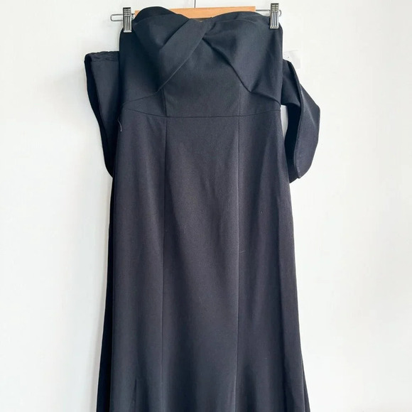 Watters and Watters Black Bodycon Gown w Train 2 - Picture 2 of 7